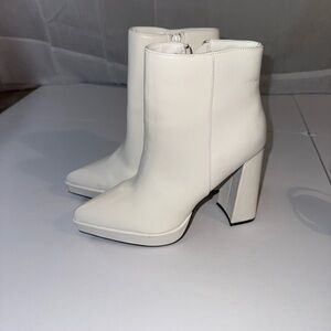 BAMBOO Chic White Heeled Boots